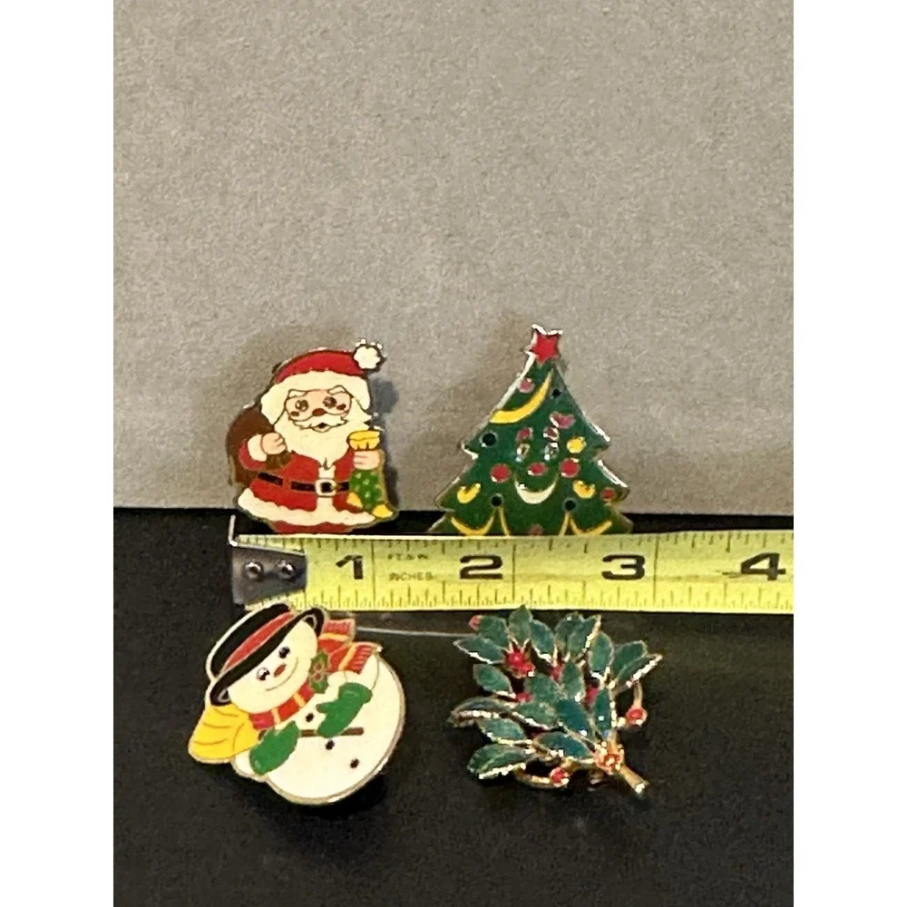 Vintage Christmas Pins Lot Of 4‎